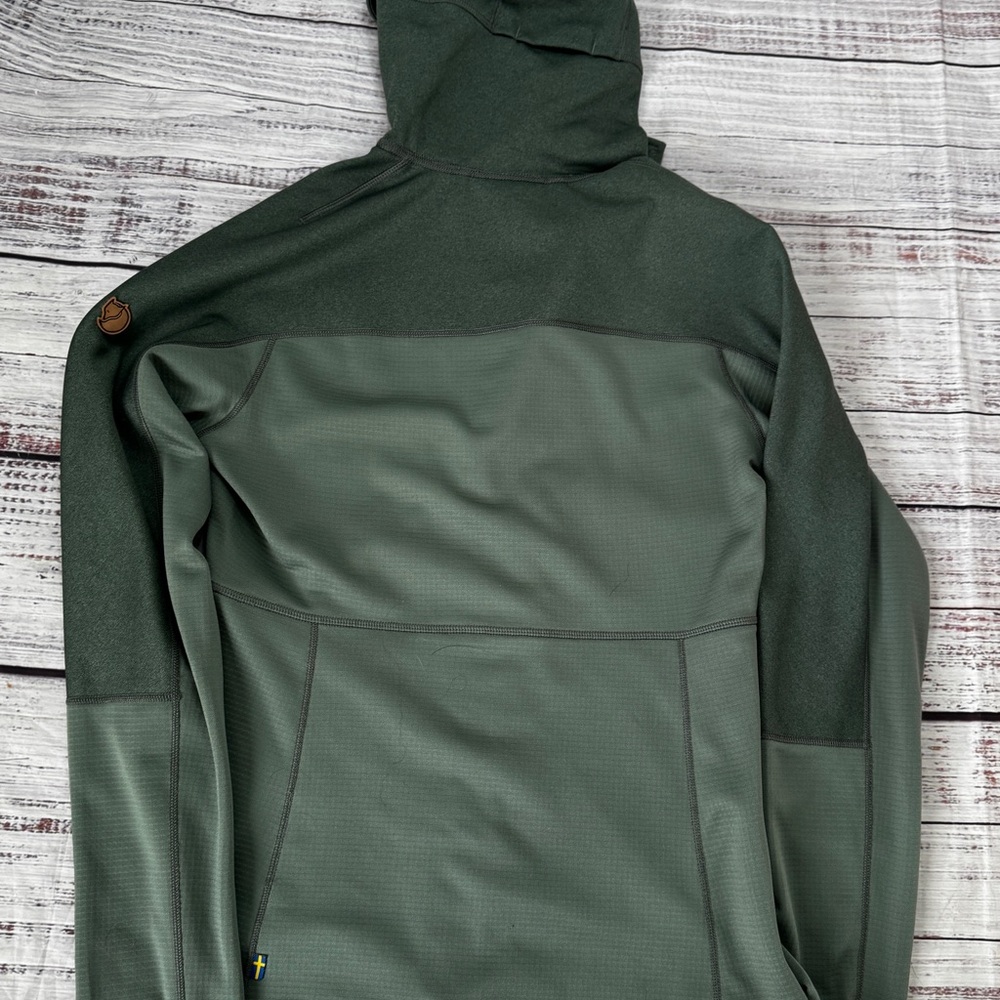 Fjallraven Abisko Trail Fleece Hoodie Green Lightweight Hiking Jacket - Picture 9 of 9